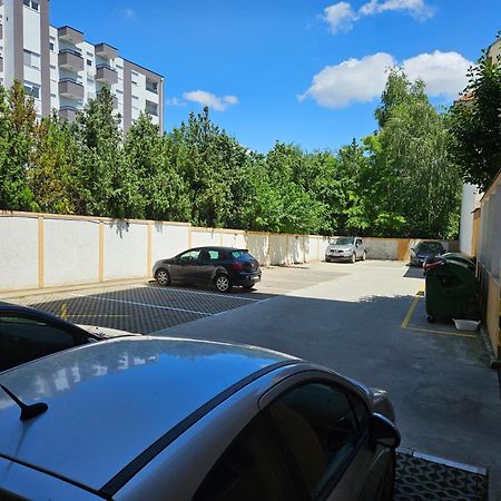 Kc Apartment Subotica Exterior foto